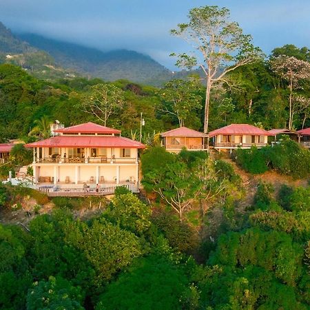 Many'S House Hotel Ballena ภายนอก รูปภาพ