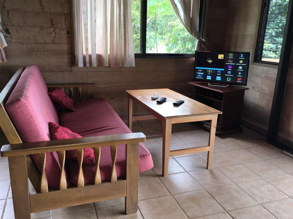 Many'S House Hotel Ballena ภายนอก รูปภาพ