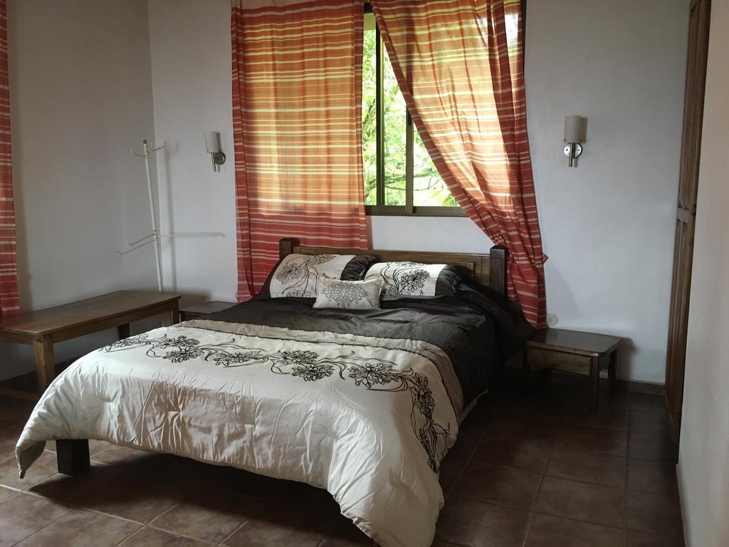Many'S House Hotel Ballena ภายนอก รูปภาพ