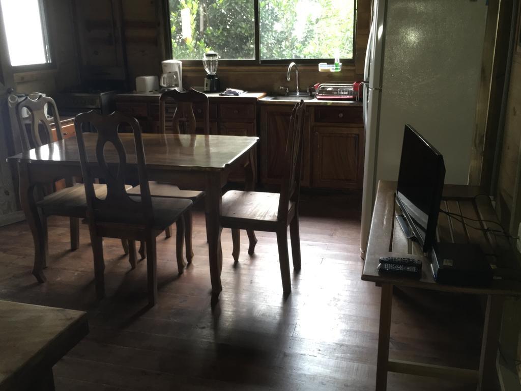 Many'S House Hotel Ballena ภายนอก รูปภาพ
