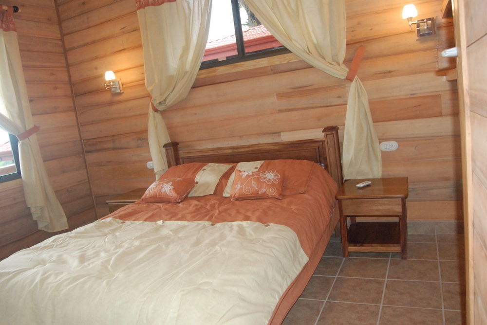 Many'S House Hotel Ballena ภายนอก รูปภาพ