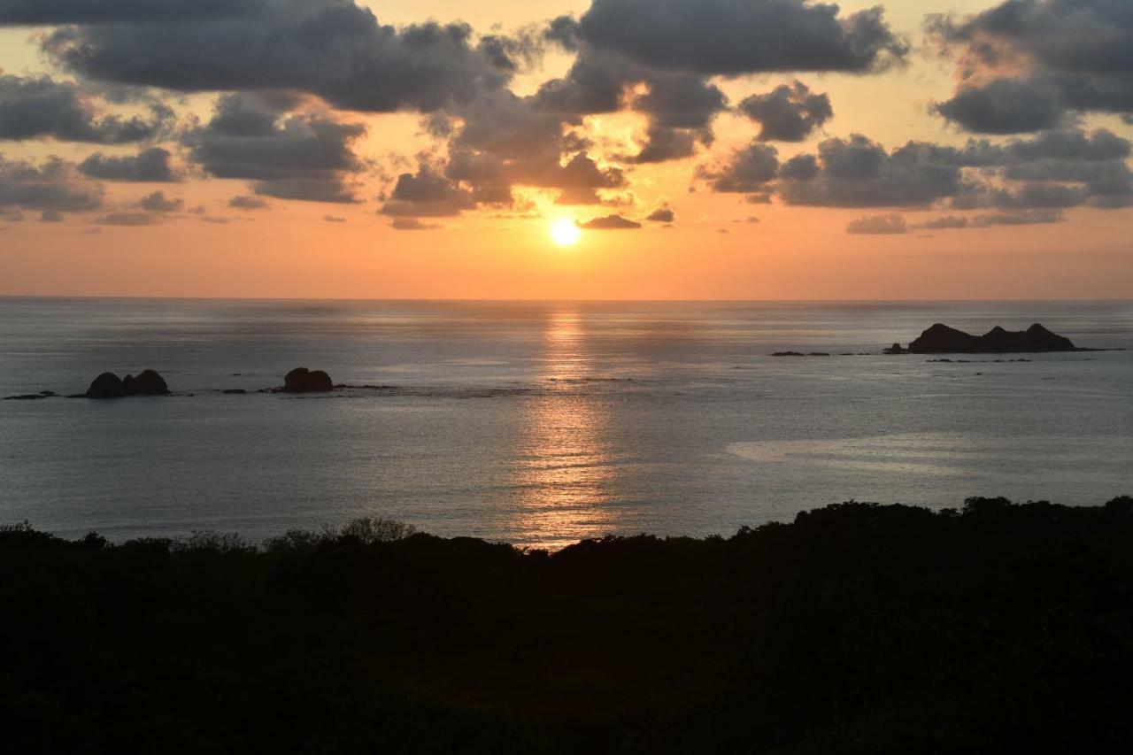 Many'S House Hotel Ballena ภายนอก รูปภาพ